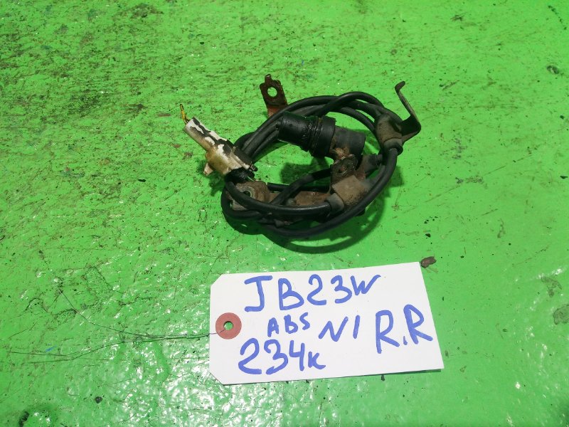 Датчик abs Suzuki Jimny JB23W задний правый (б/у) #1