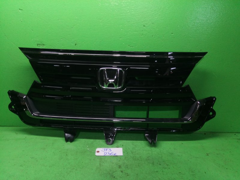 Решетка радиатора Honda N-Box JF3 (б/у)