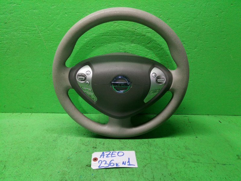 Руль с airbag Nissan Leaf AZE0 (б/у) #1