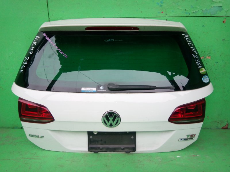Дверь задняя Volkswagen Golf AUCHP (б/у)