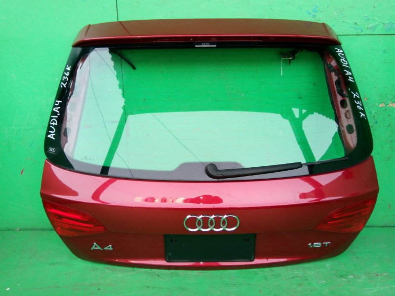 Дверь задняя Audi A4 8EALT (б/у)