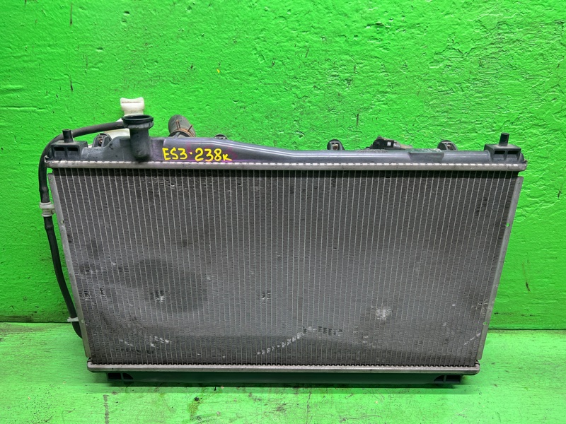 Радиатор основной Honda Civic ES3 (б/у)