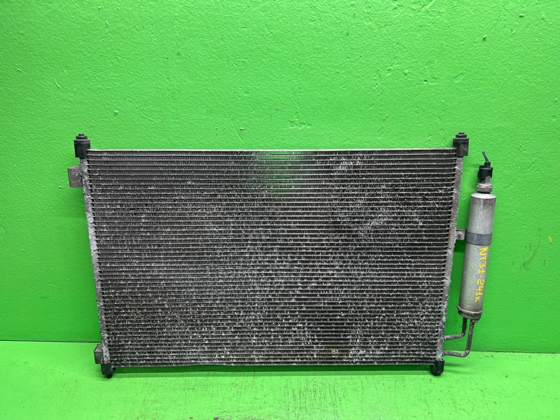 Радиатор кондиционера Nissan Xtrail NT31 (б/у)