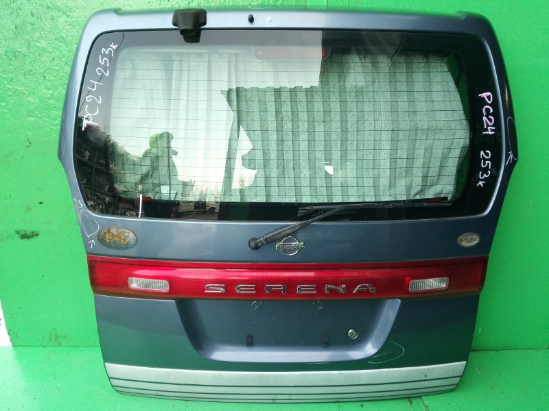 Дверь задняя Nissan Serena PC24 (б/у)