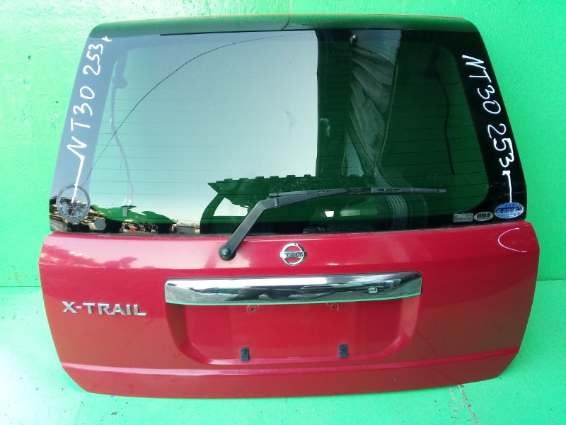 Дверь задняя Nissan Xtrail NT30 (б/у)