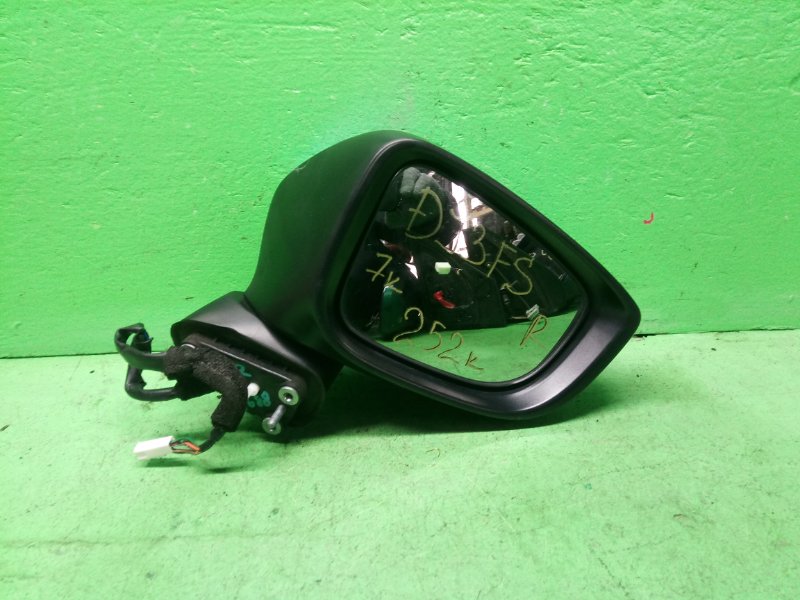 Зеркало Mazda Demio DJ3FS правое (б/у)
