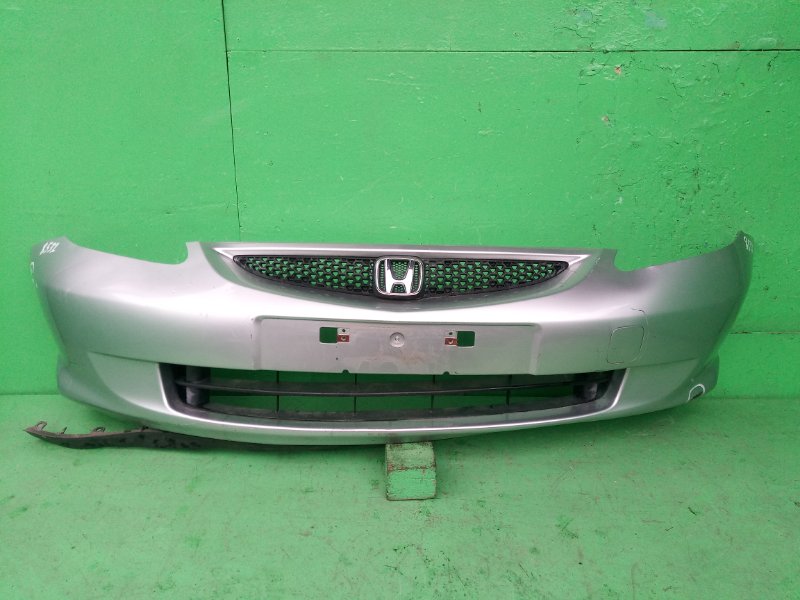 Бампер Honda Fit GD2 передний (б/у)