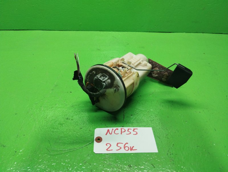 Бензонасос Toyota Probox NCP55 (б/у)