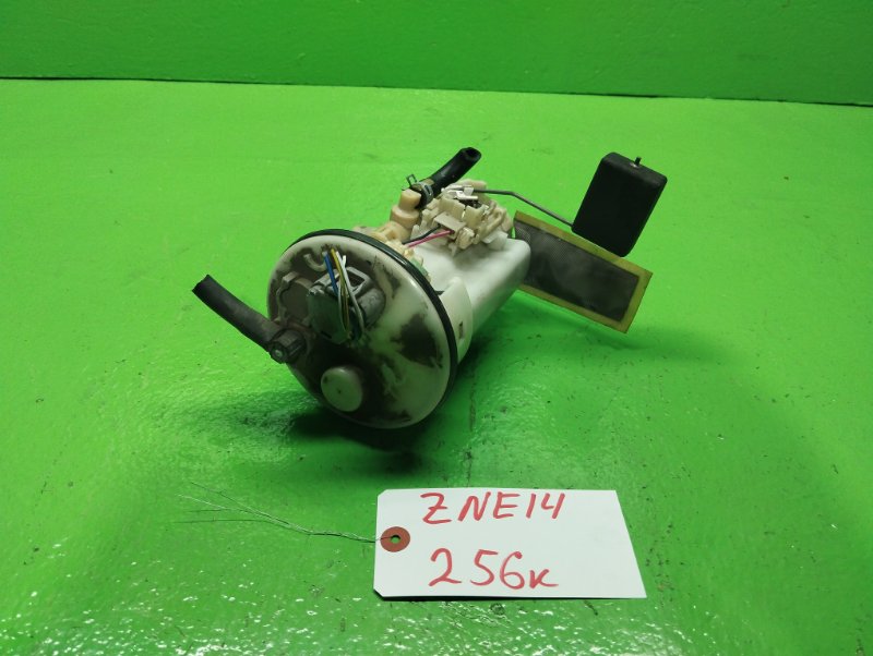 Бензонасос Toyota Wish ZNE14 (б/у)