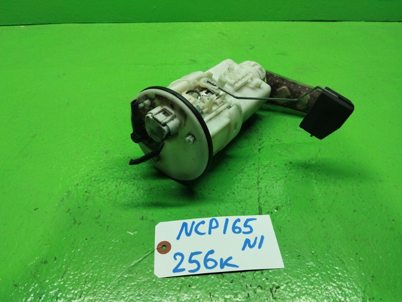 Бензонасос Toyota Probox NCP165 (б/у) N1