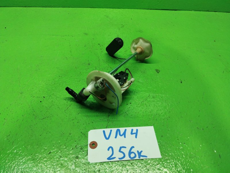 Датчик уровня топлива Subaru Levorg VM4 (б/у)