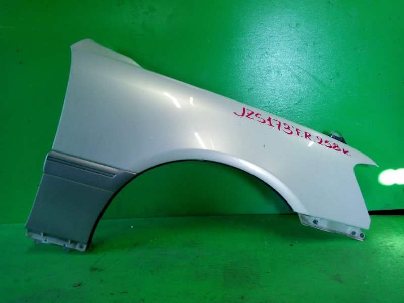 Крыло Toyota Crown JZS173 переднее правое (б/у)