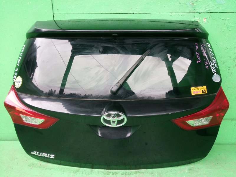 Дверь задняя Toyota Auris NZE184 (б/у)