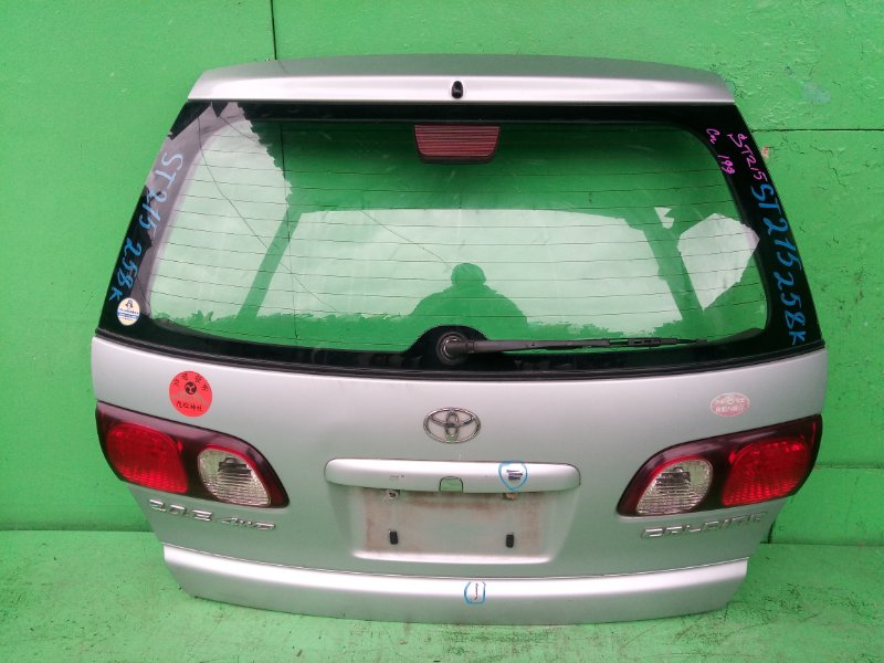 Дверь задняя Toyota Caldina ST215 (б/у)
