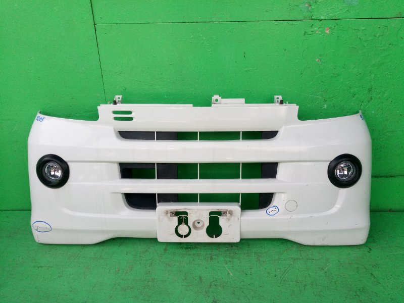 Бампер Toyota Pixis Van S331M передний (б/у)