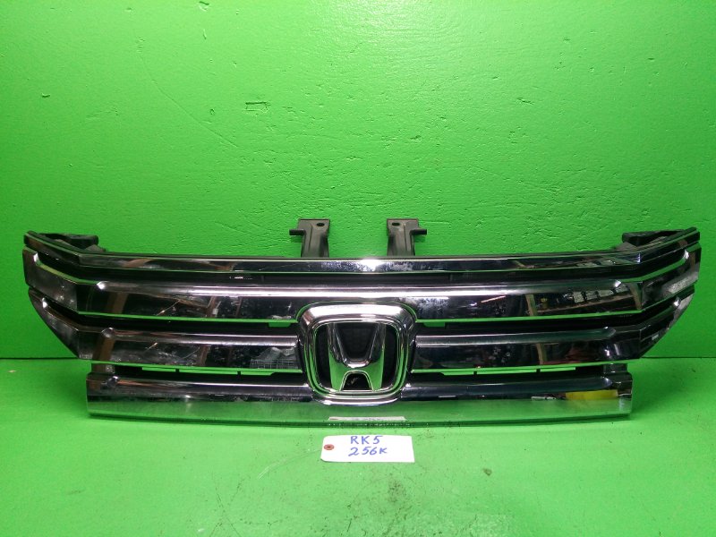 Решетка радиатора Honda Stepwgn RK5 (б/у)