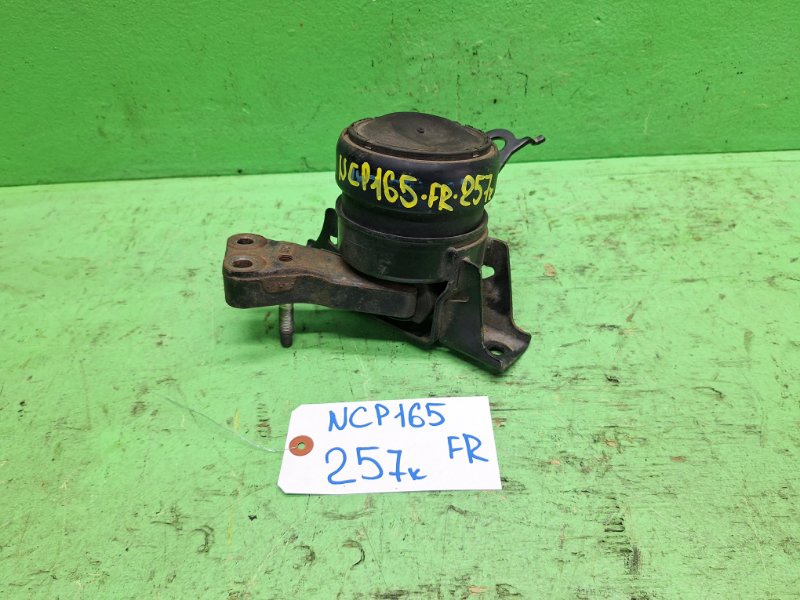 Подушка двигателя Toyota Probox NCP165 передняя правая (б/у)