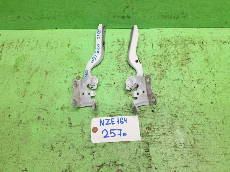 Петля капота Toyota Corolla Axio NZE164 (б/у)