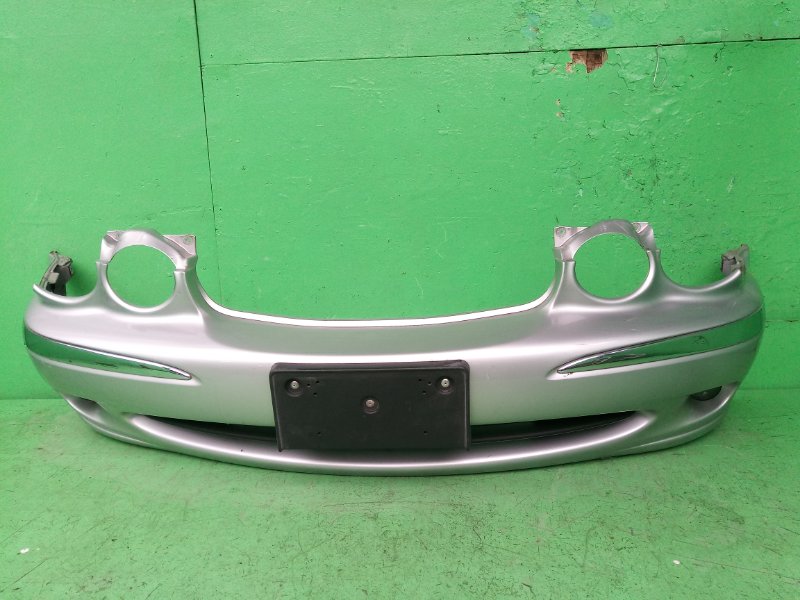 Бампер Jaguar X-Type X400 передний (б/у)