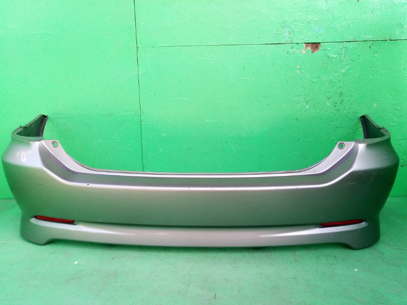 Бампер Toyota Wish ZNE10 задний (б/у)