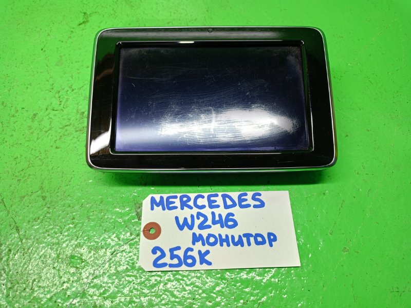 Монитор Mercedes B180 W246 (б/у)