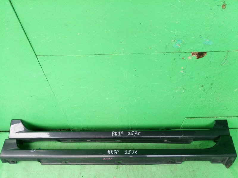 Обвес Mazda Axela BK3P (б/у) Обвес Mazda Axela BK3P (б/у)