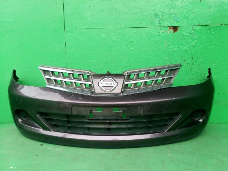 Бампер Nissan Tiida SC11 передний (б/у)