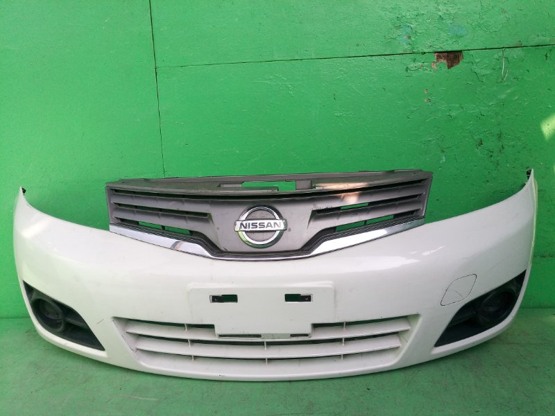 Бампер Nissan Note NE11 передний (б/у)