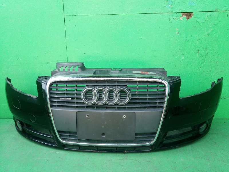 Бампер Audi A4 8E передний (б/у)