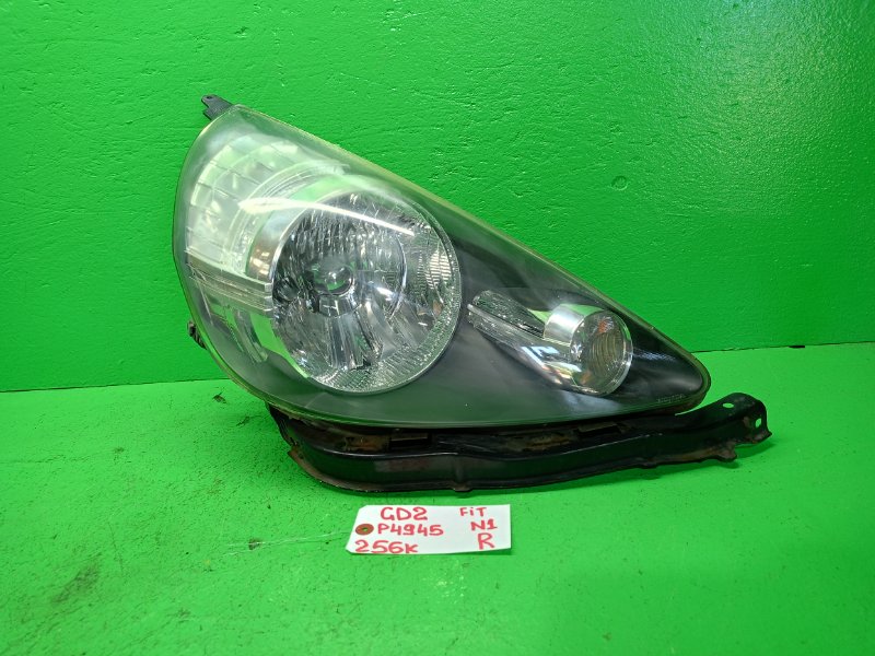 Фара Honda Fit GD2 правая (б/у) №1