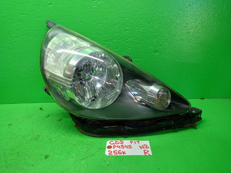 Фара Honda Fit GD2 правая (б/у) №2