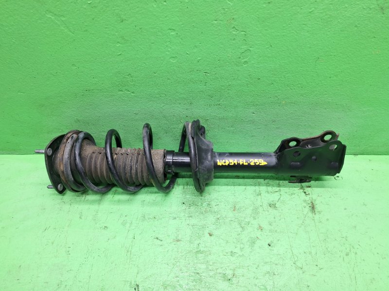 Стойка Toyota Probox NCP51 передняя левая (б/у)