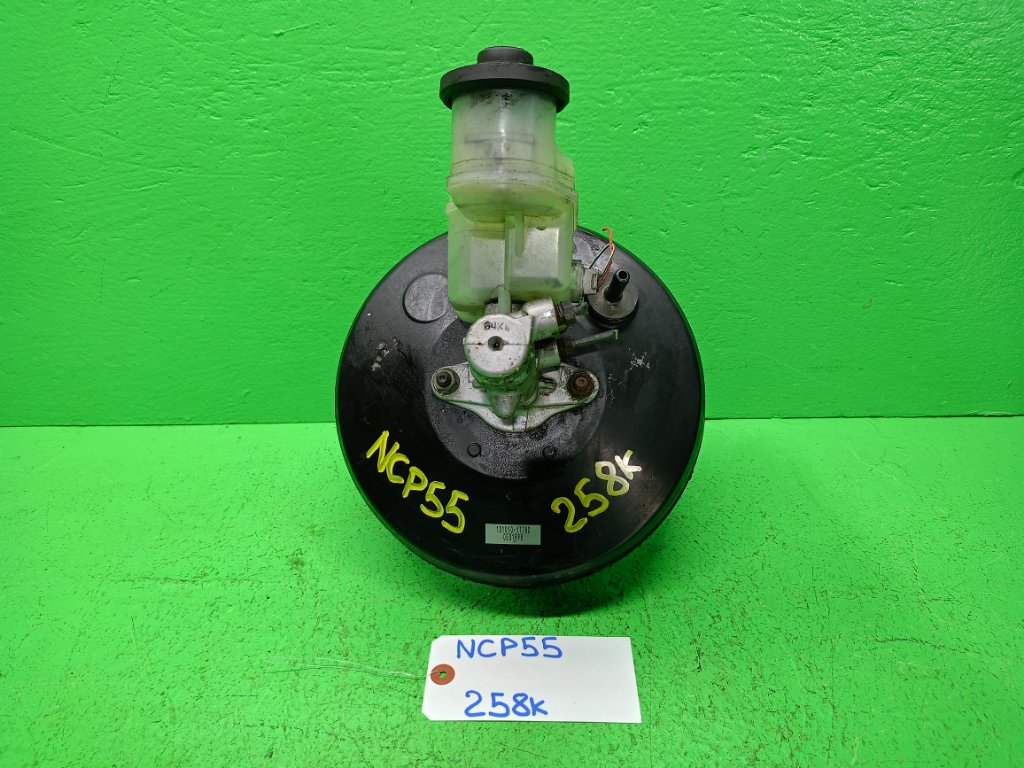 Главный тормозной цилиндр Toyota Succeed NCP55 (б/у)