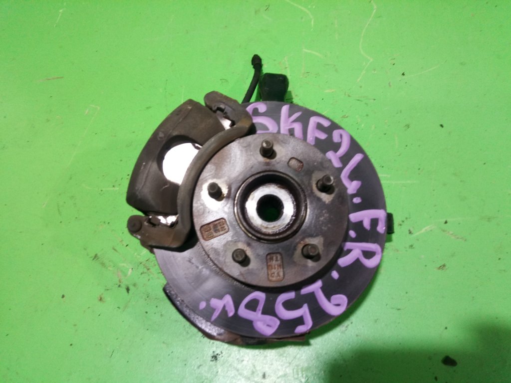 Ступица Mazda Bongo SKF2L передняя правая (б/у)