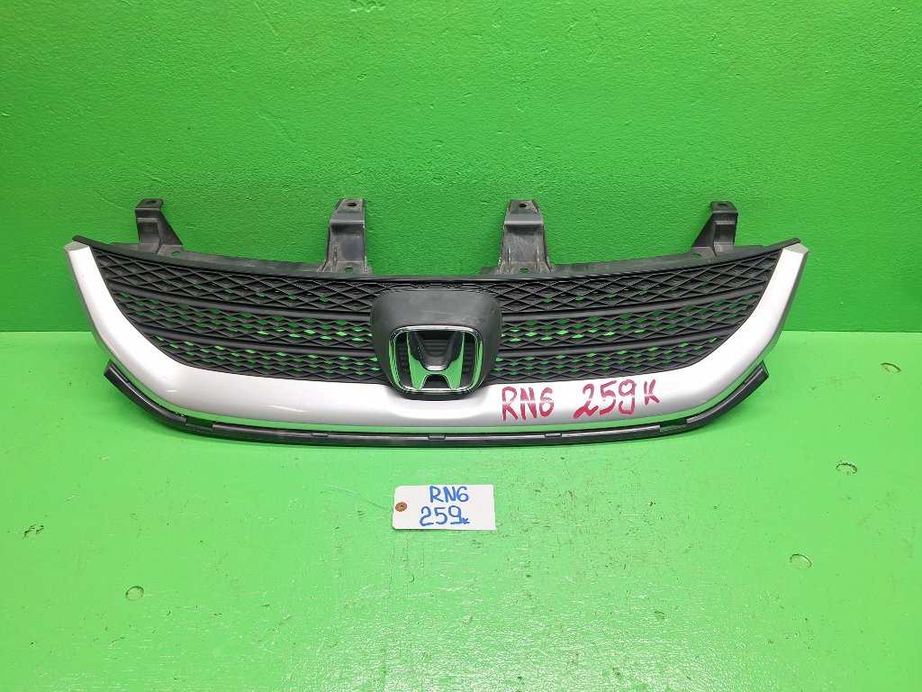 Решетка радиатора HONDA STREAM RN6 (б/у)