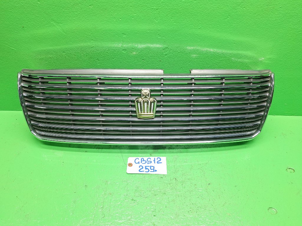 Решетка радиатора TOYOTA CROWN COMFORT GBS12 (б/у)