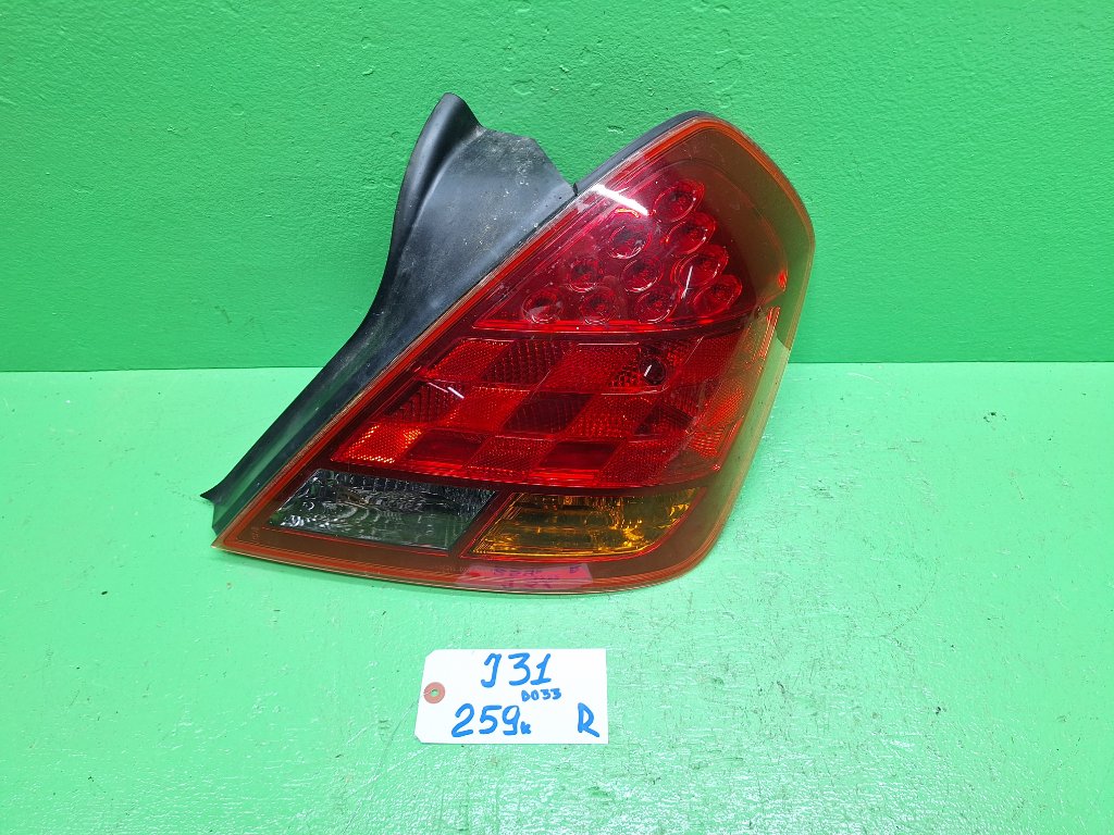 Стоп-сигнал NISSAN TEANA J31 правый (б/у)