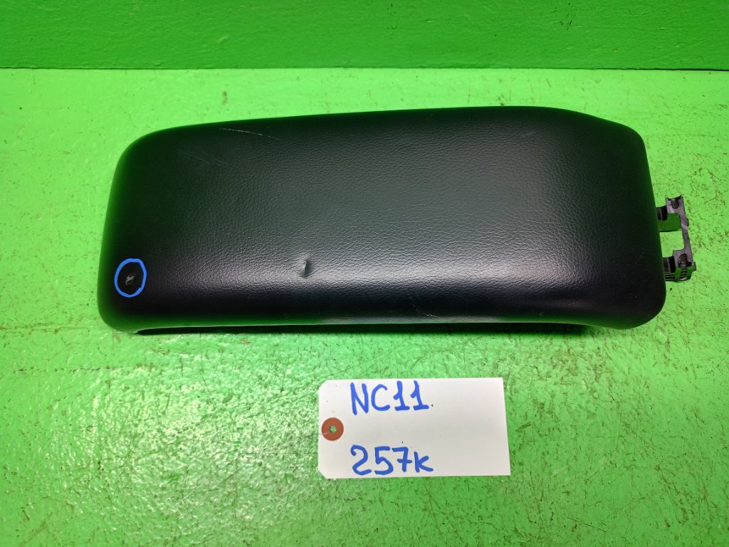 Подлокотник NISSAN TIIDA NC11 (б/у)
