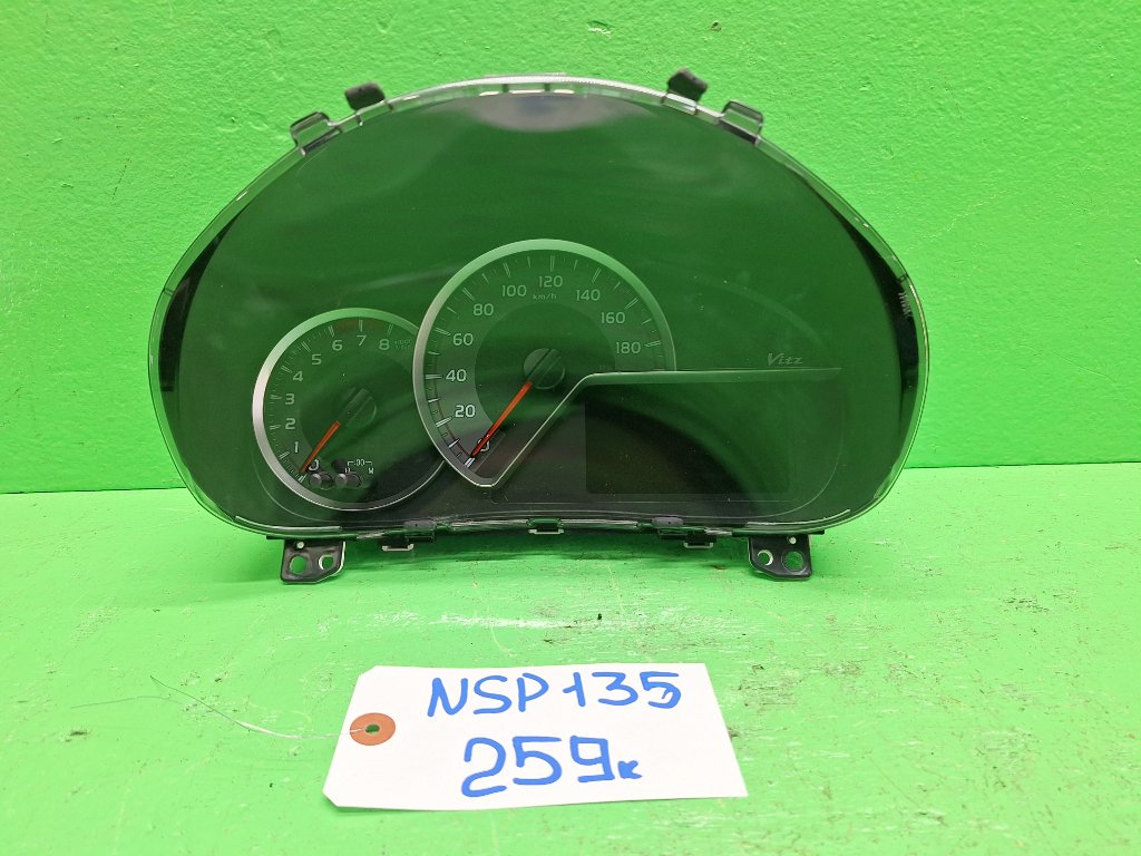 Спидометр TOYOTA VITZ NSP135 (б/у)