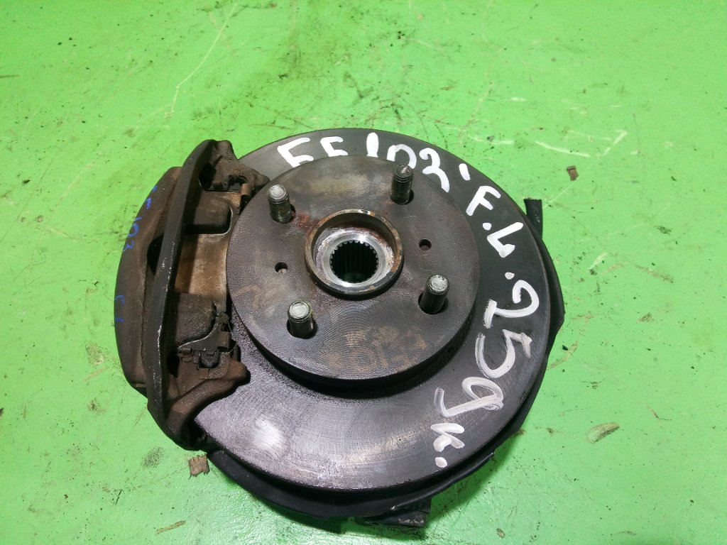 Ступица TOYOTA COROLLA EE103 передняя левая (б/у)
