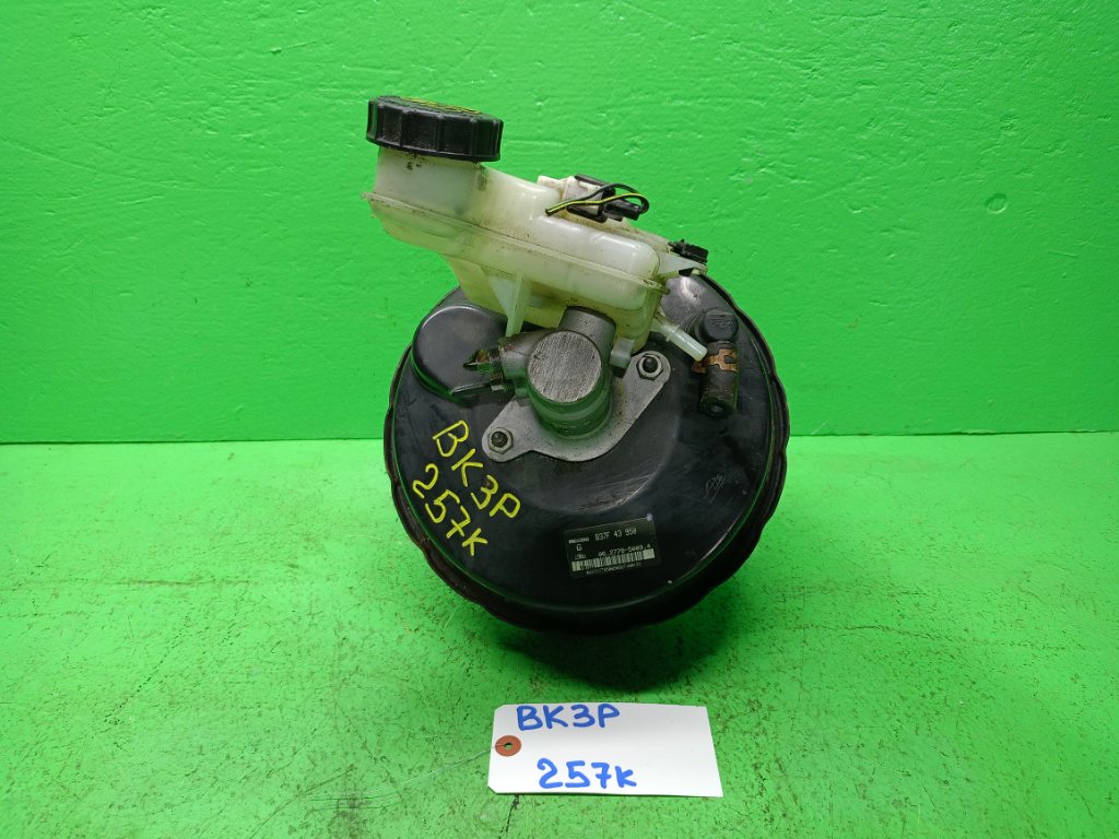 Главный тормозной цилиндр MAZDA AXELA BK3P (б/у)