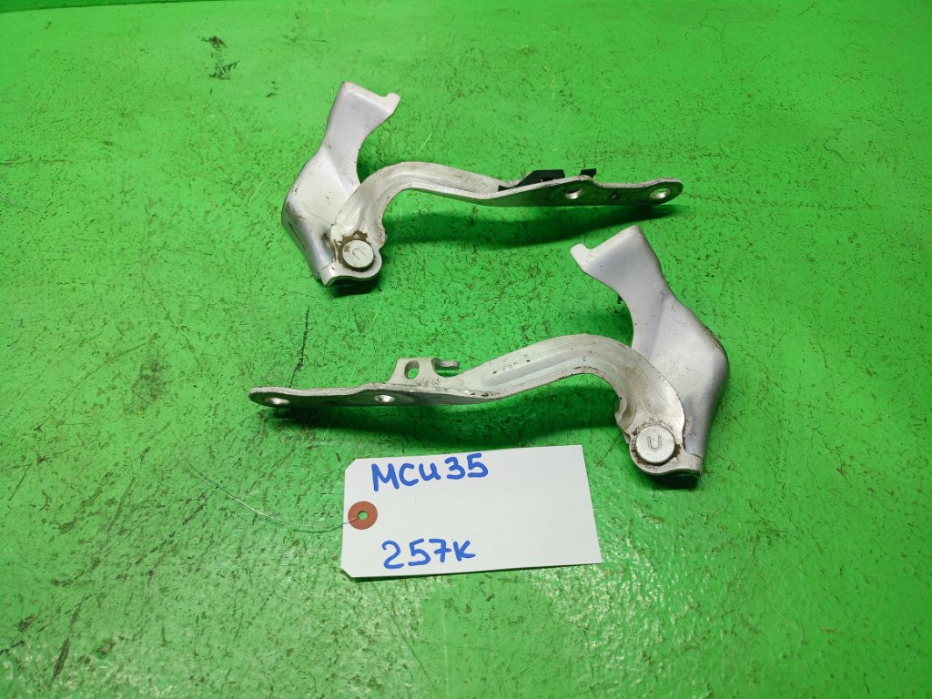 Петля капота TOYOTA HARRIER MCU35 (б/у)