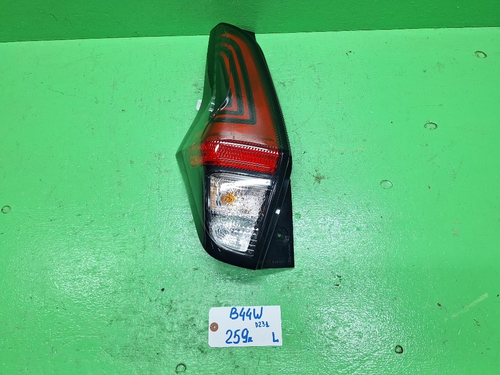 Стоп-сигнал NISSAN DAYZ B44W левый (б/у)