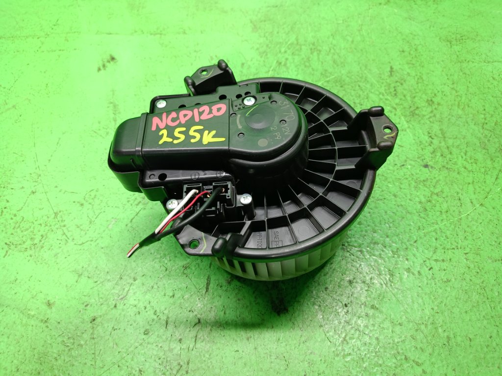 Мотор печки TOYOTA RACTIS NCP120 (б/у)