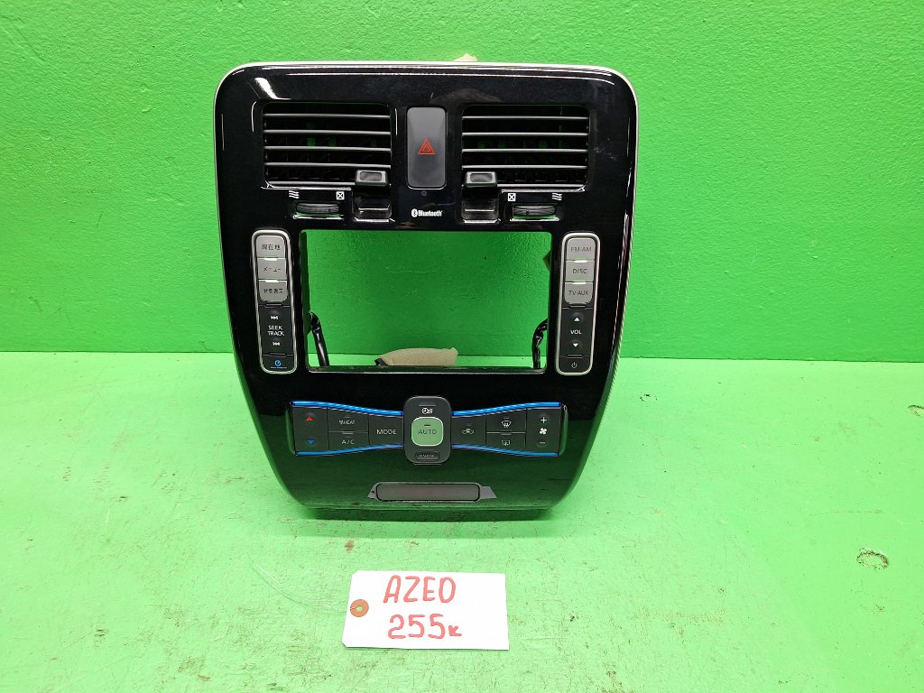 Климат-контроль NISSAN LEAF AZE0 (б/у)