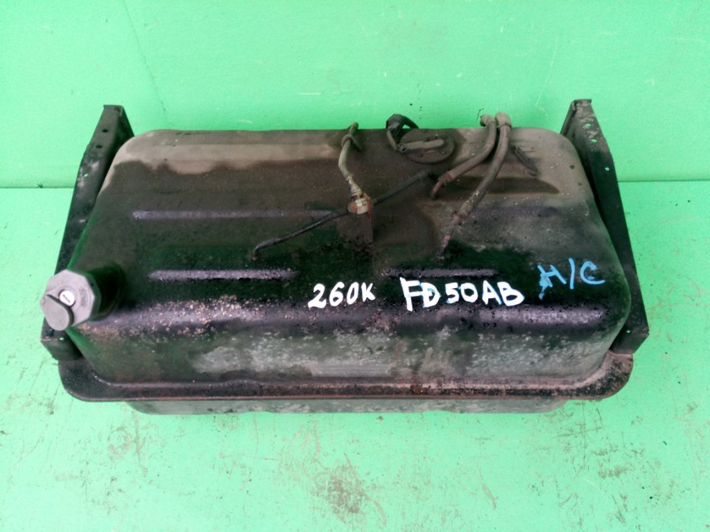 Бензобак MITSUBISHI CANTER FD50AB (б/у)