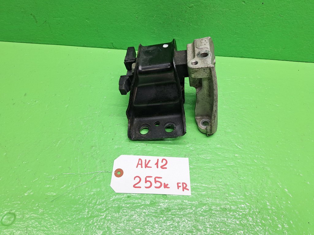 Подушка двигателя NISSAN MARCH AK12 передняя правая (б/у)