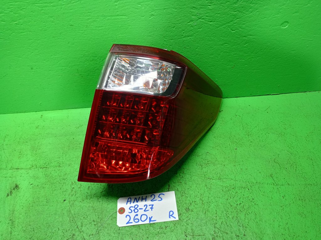 Стоп-сигнал TOYOTA ALPHARD ANH25 правый (б/у)