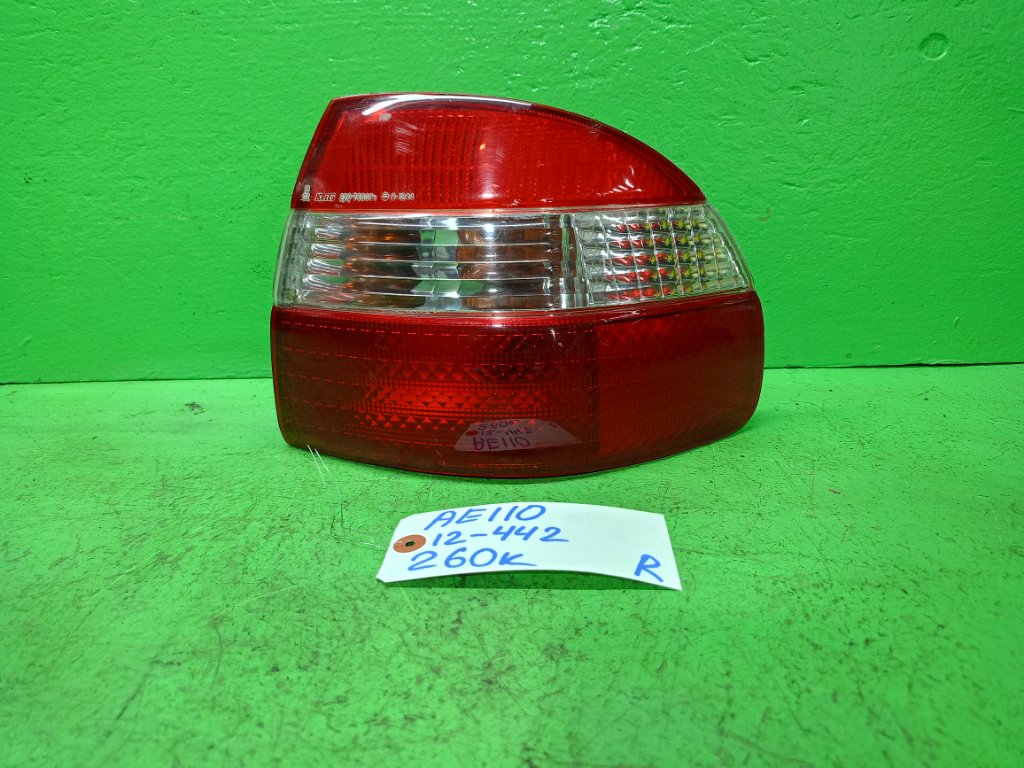 Стоп-сигнал TOYOTA COROLLA AE110 правый (б/у)