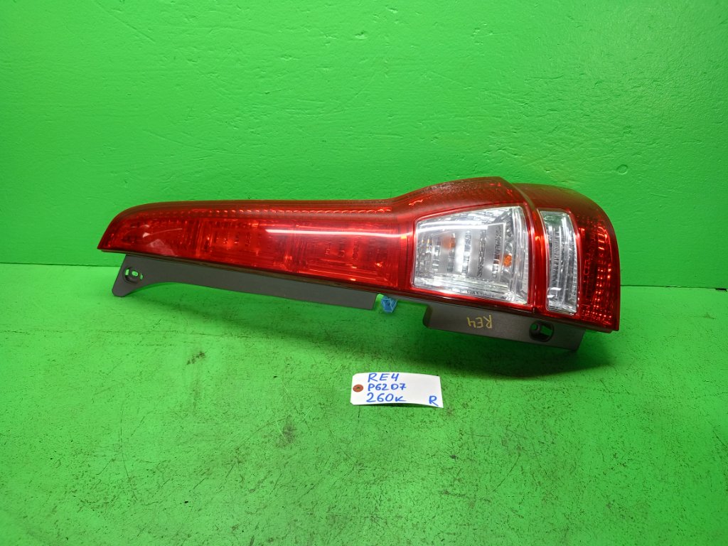 Стоп-сигнал HONDA CRV RE4 правый (б/у)